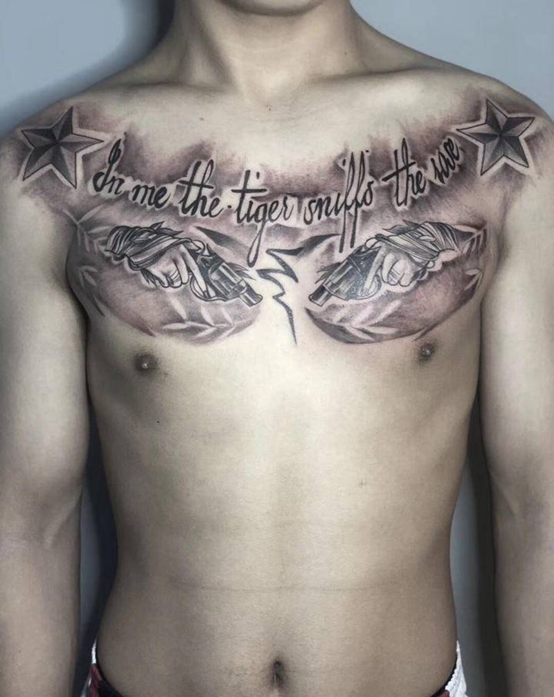 原创设计纹身图片_胸部纹身图案