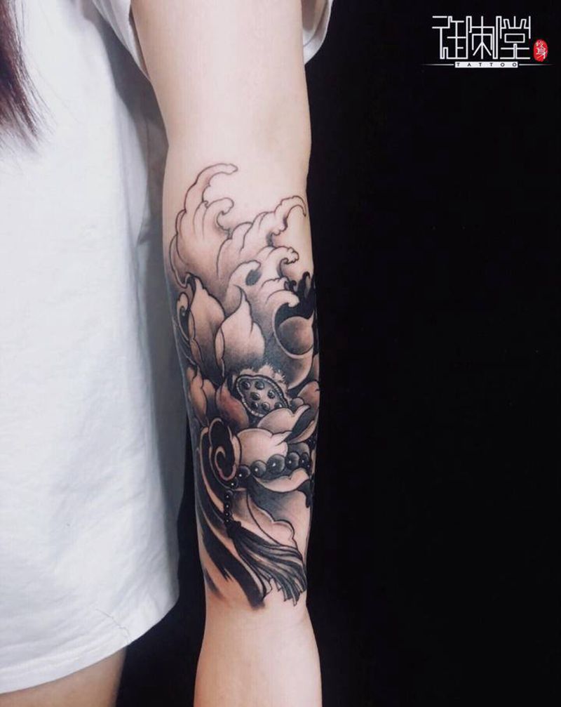 遮盖小 伤疤纹身图片_手臂老传统遮盖纹身图案