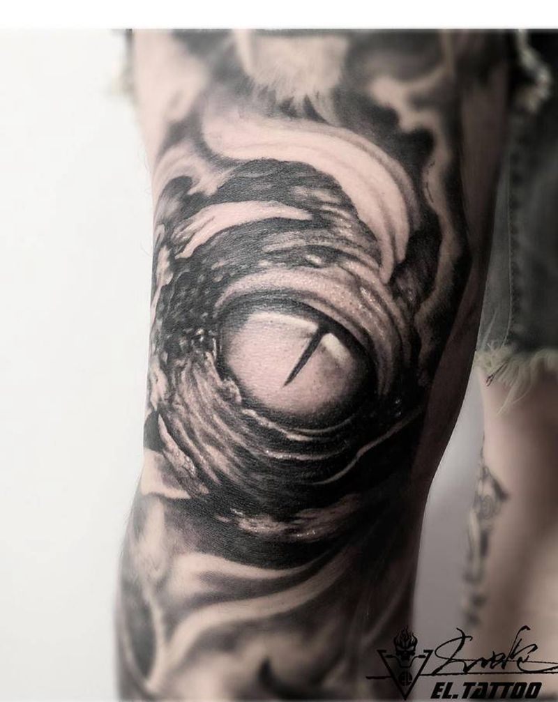 眼纹身图片_腿部欧美写实纹身图案