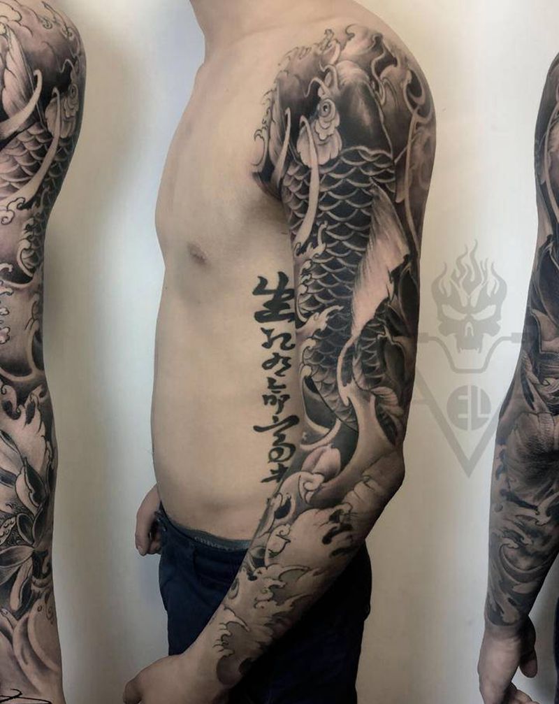 荷花鲤鱼纹身图片_新传统纹身图案