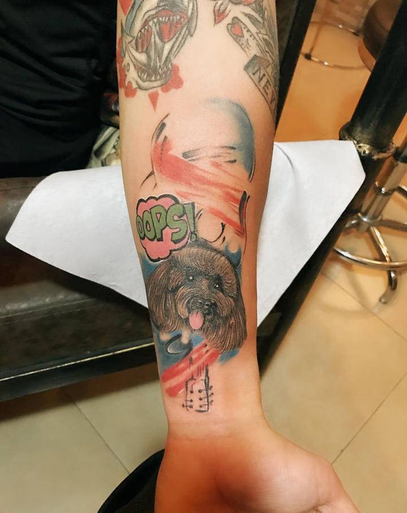 贵宾犬纹身图片_手臂纹身图案