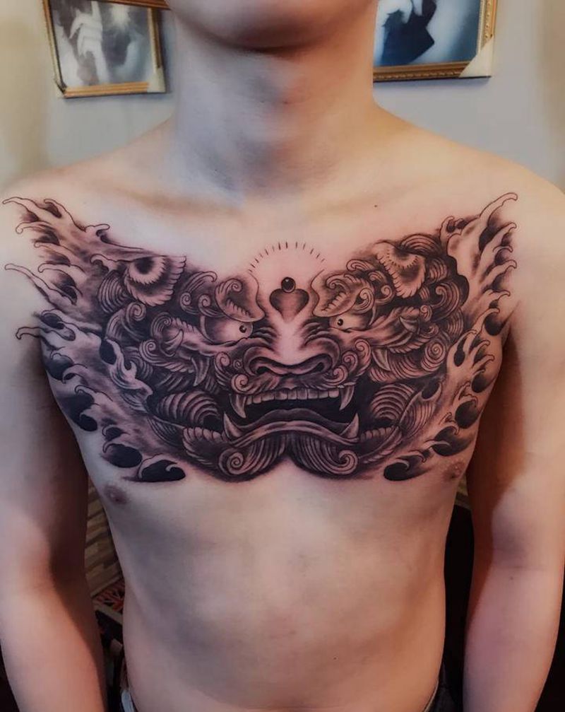 唐狮纹身图片_胸部纹身图案