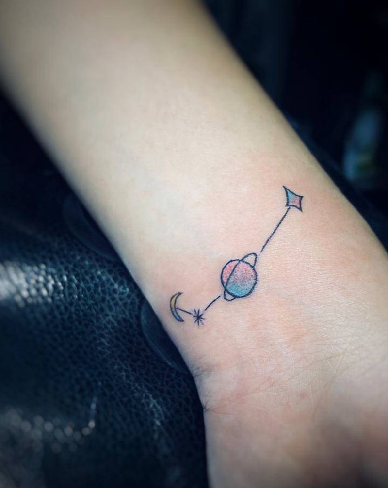 白羊座♈纹身图片_手部手臂几何水彩白羊座星座几何纹身图案