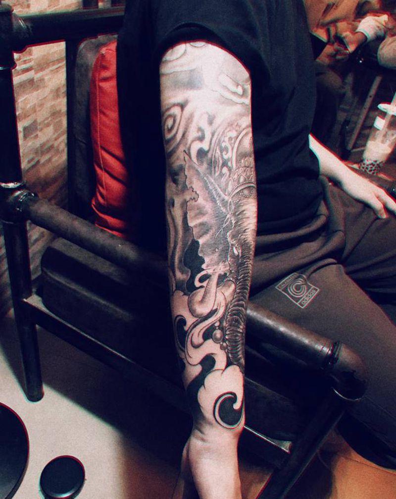 象神纹身图片_手臂纹身图案
