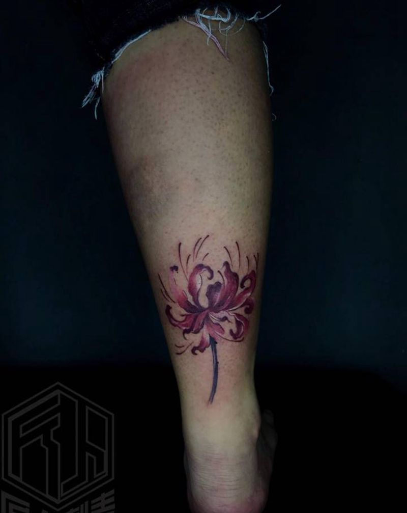 花纹身图片_腿部纹身图案