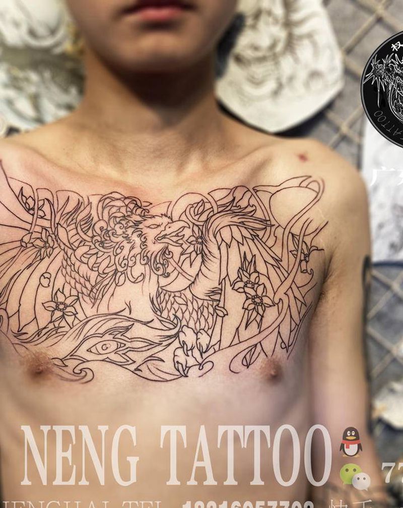 凤花胸线条纹身图片_胸部纹身图案