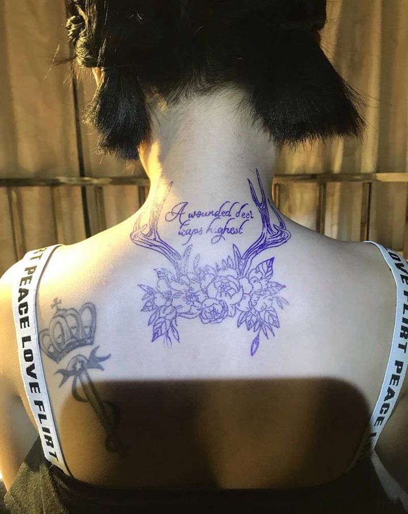 有点意思纹身图片_颈部纹身图案