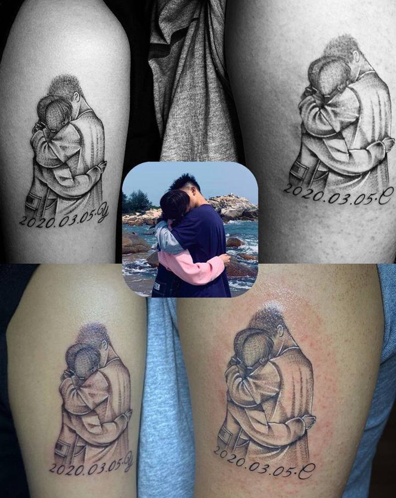 情侣纹身图片_手臂胸部点刺New School情侣照片纪念纹身图案