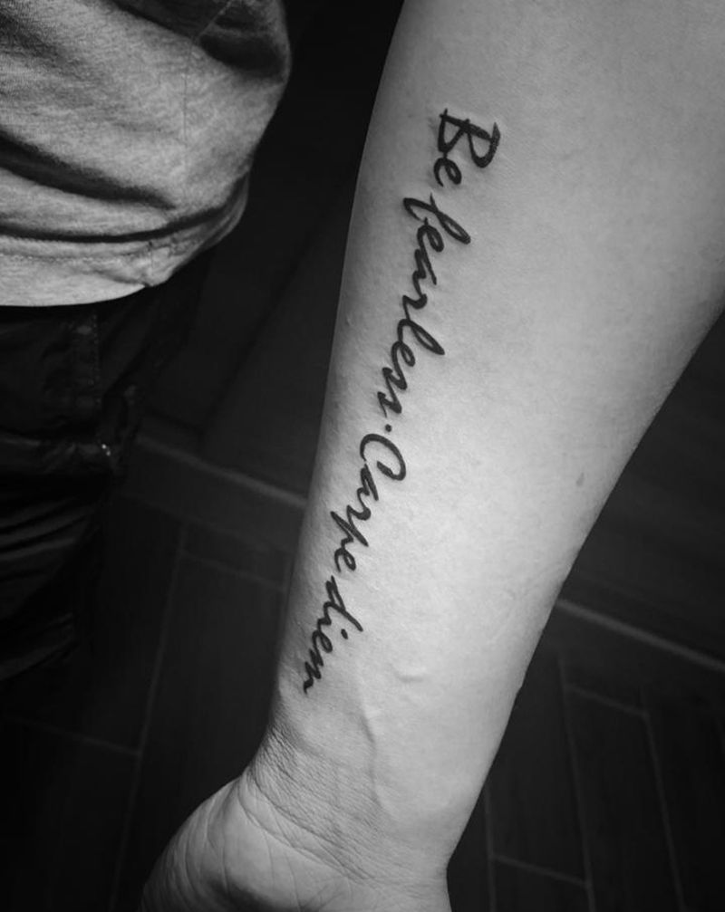 英文纹身图片_手臂脚部花体字英文手臂小臂纹身图案