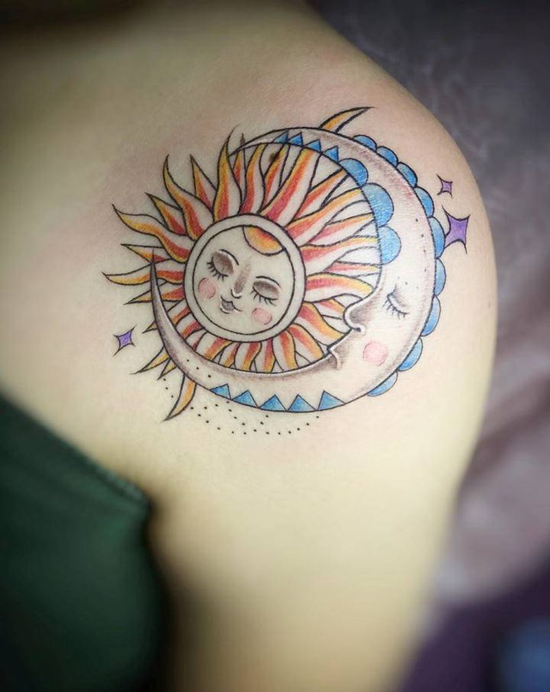 日月纹身图片_手臂肩部New School水彩太阳月亮星星纹身图案