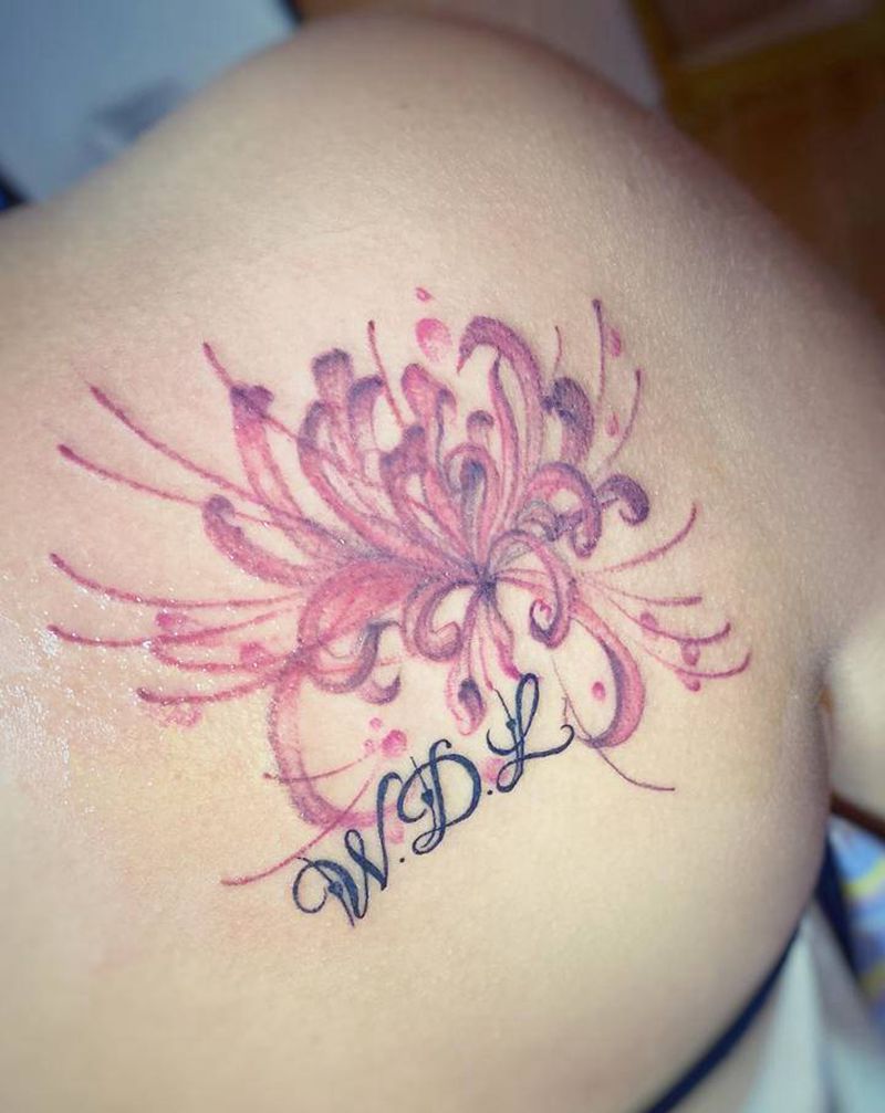 彼岸花纹身图片_手臂肩部水墨水彩彼岸花肩花彩色纹身图案