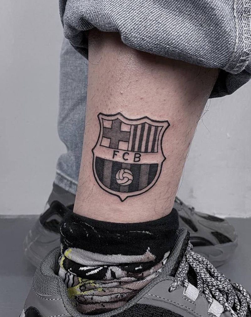 队标纹身图片_腿部纹身图案