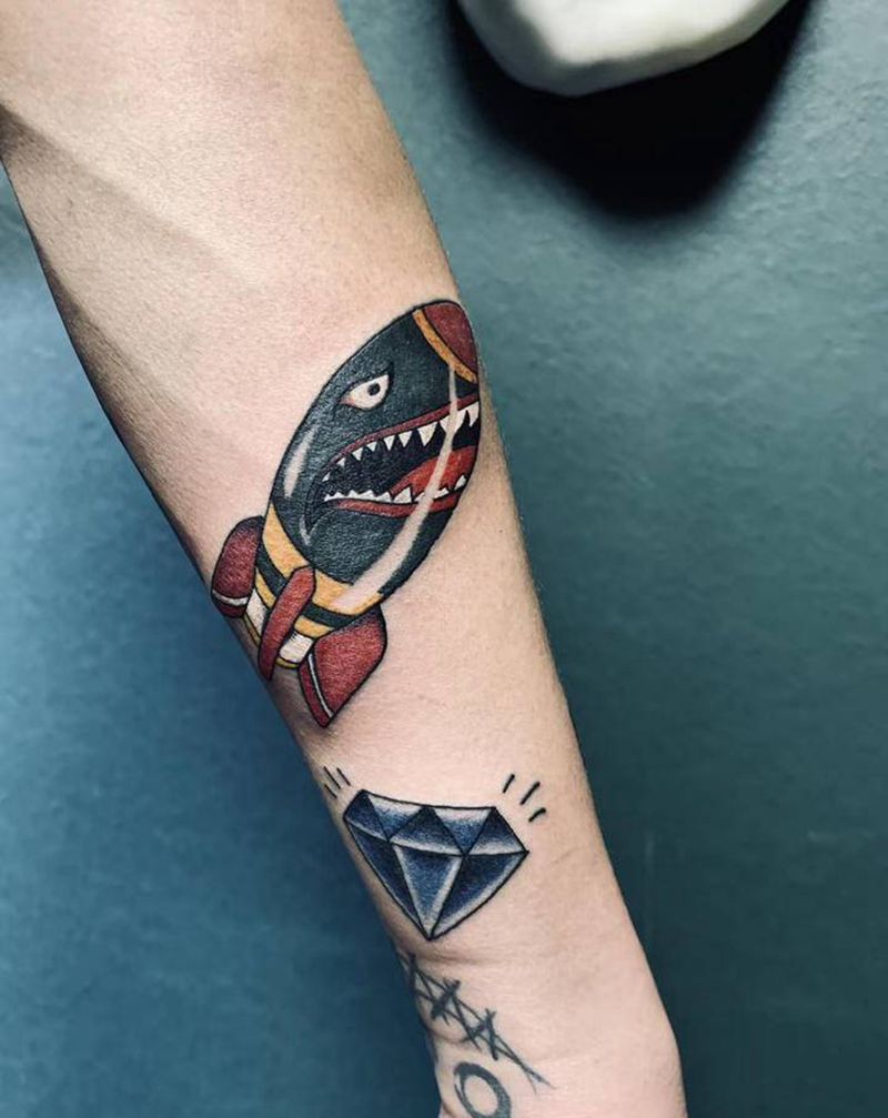 彩色小纹身纹身图片_手臂纹身图案