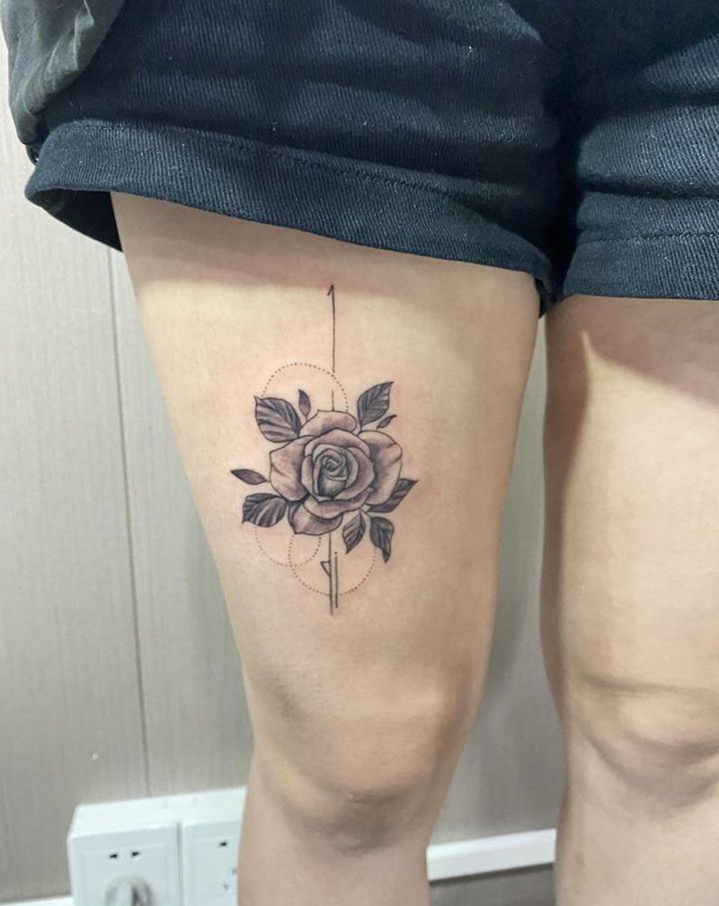 花纹身图片_脚部新传统纹身图案