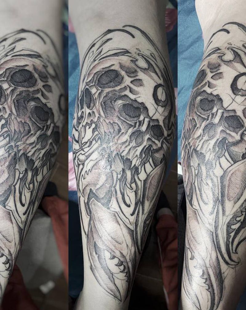 巨蟹座纹身图片_手臂脚部点刺New School巨蟹座骷髅纹身图案