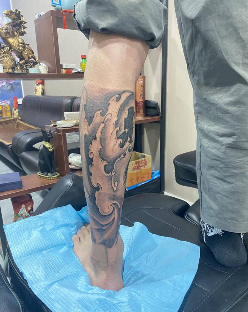 浪小腿纹身图片_腿部新传统纹身图案