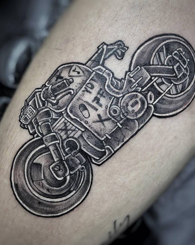 复古机车纹身图片_手臂脚部New School欧美写实机车摩托纹身图案