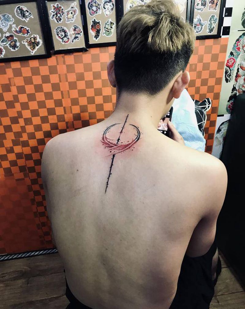 BBK月亮纹身图片_颈部背部纹身图案