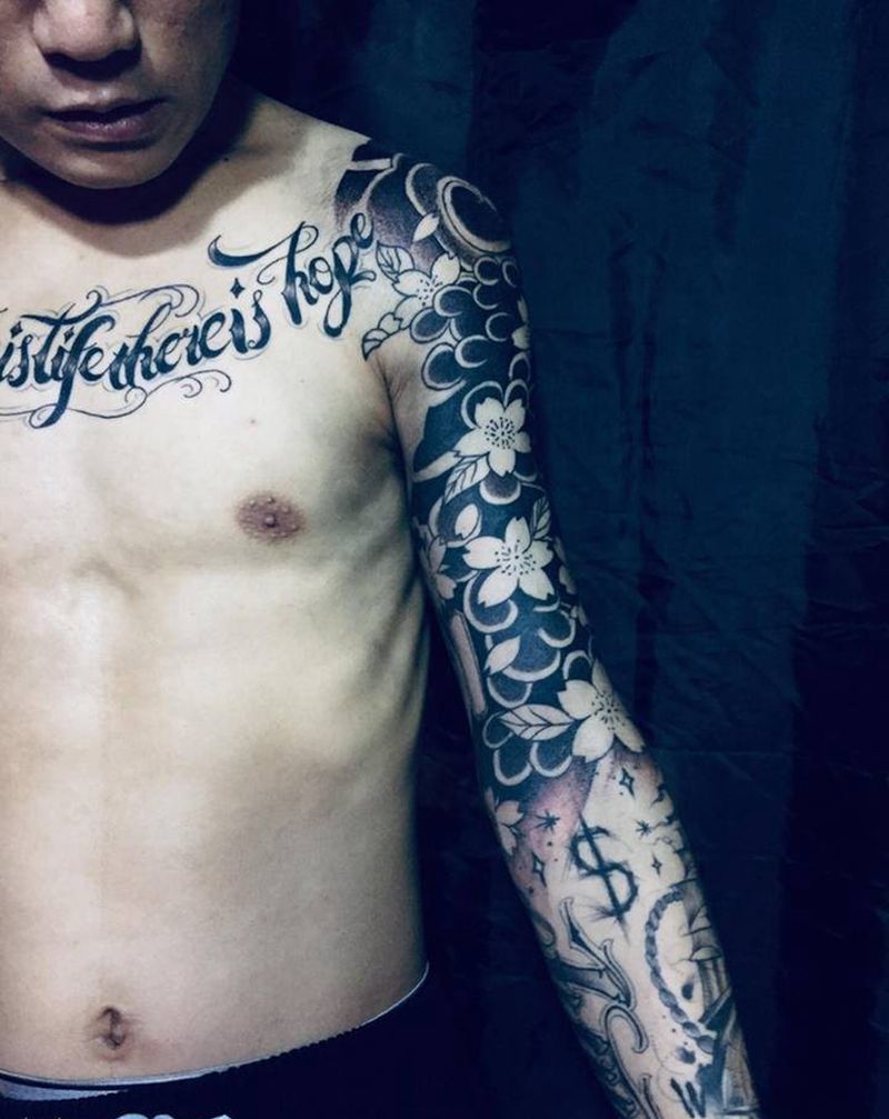 日式大臂未完纹身图片_手臂纹身图案