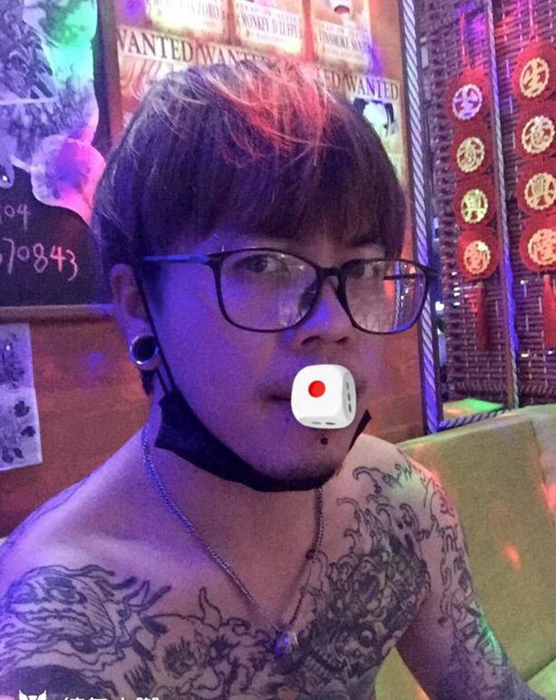 两年前的买家秀纹身图片_胸部纹身图案