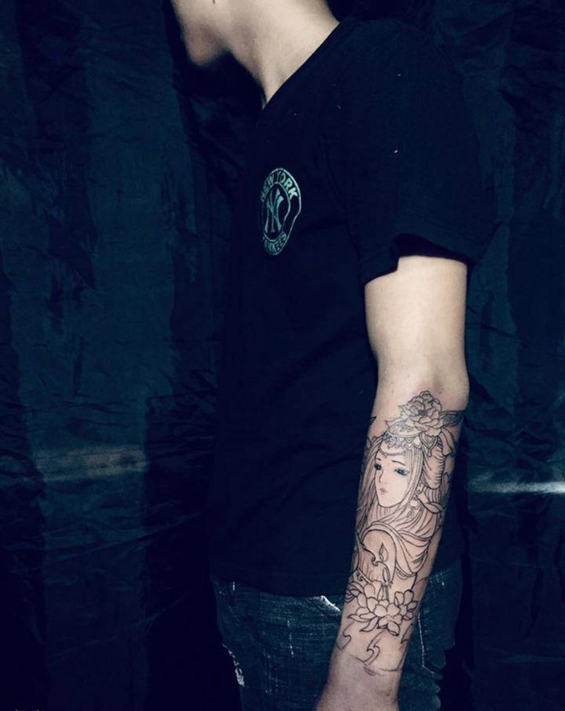 艺妓线条纹身图片_手臂纹身图案