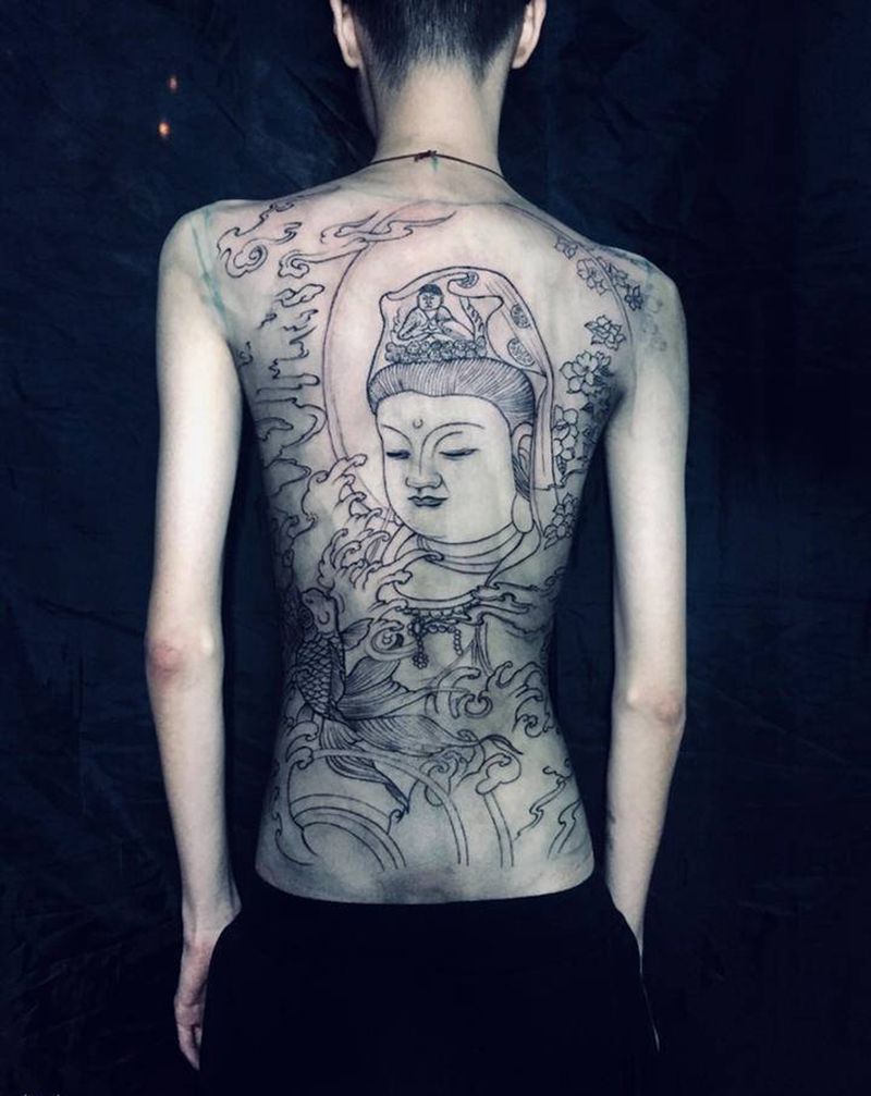 观音线条纹身图片_背部纹身图案
