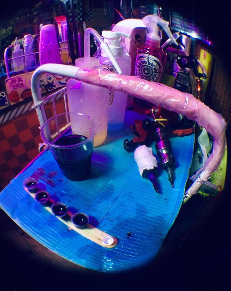 色阶纹身图片_背部纹身图案