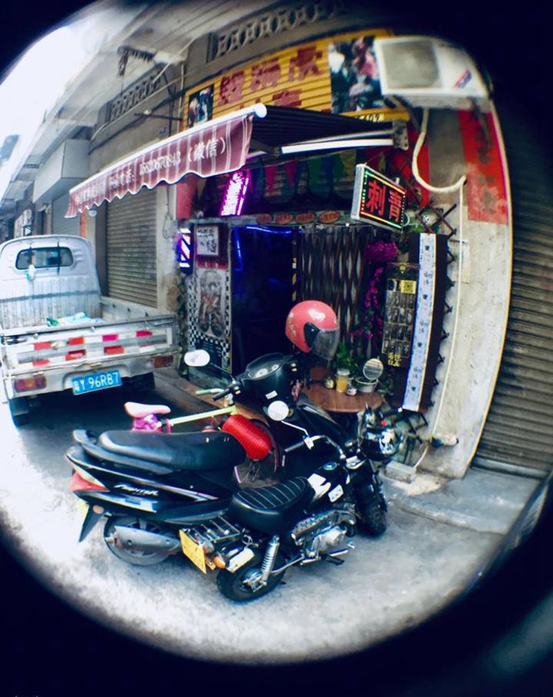 国庆车停满忙纹身图片_手臂纹身图案