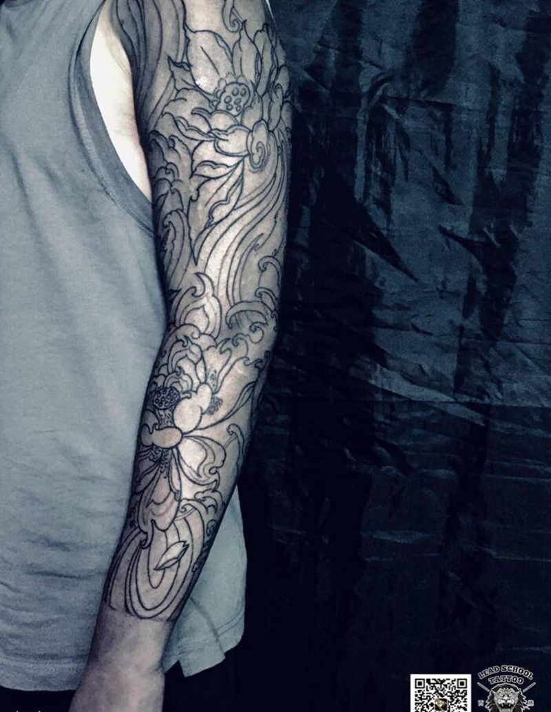 莲花花臂线条纹身图片_手臂纹身图案