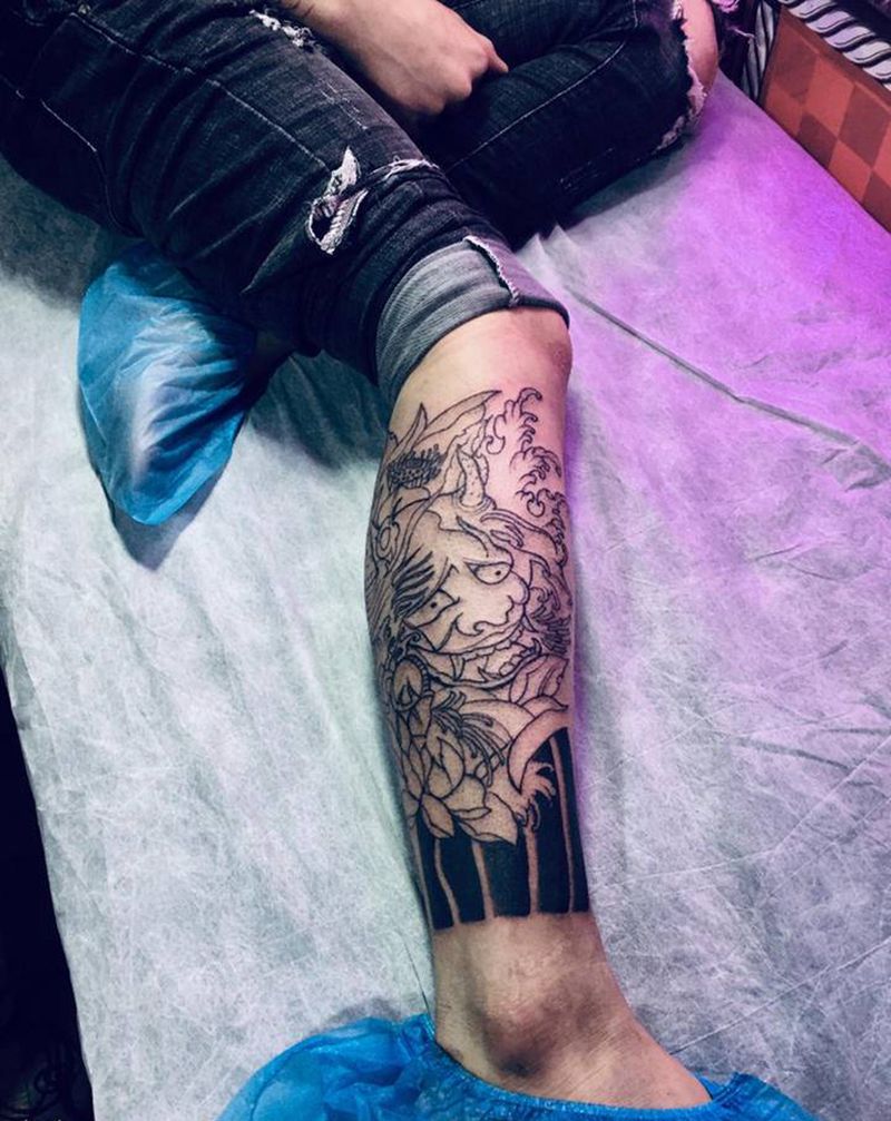 顾客要求做的刹车印纹身图片_腿部纹身图案