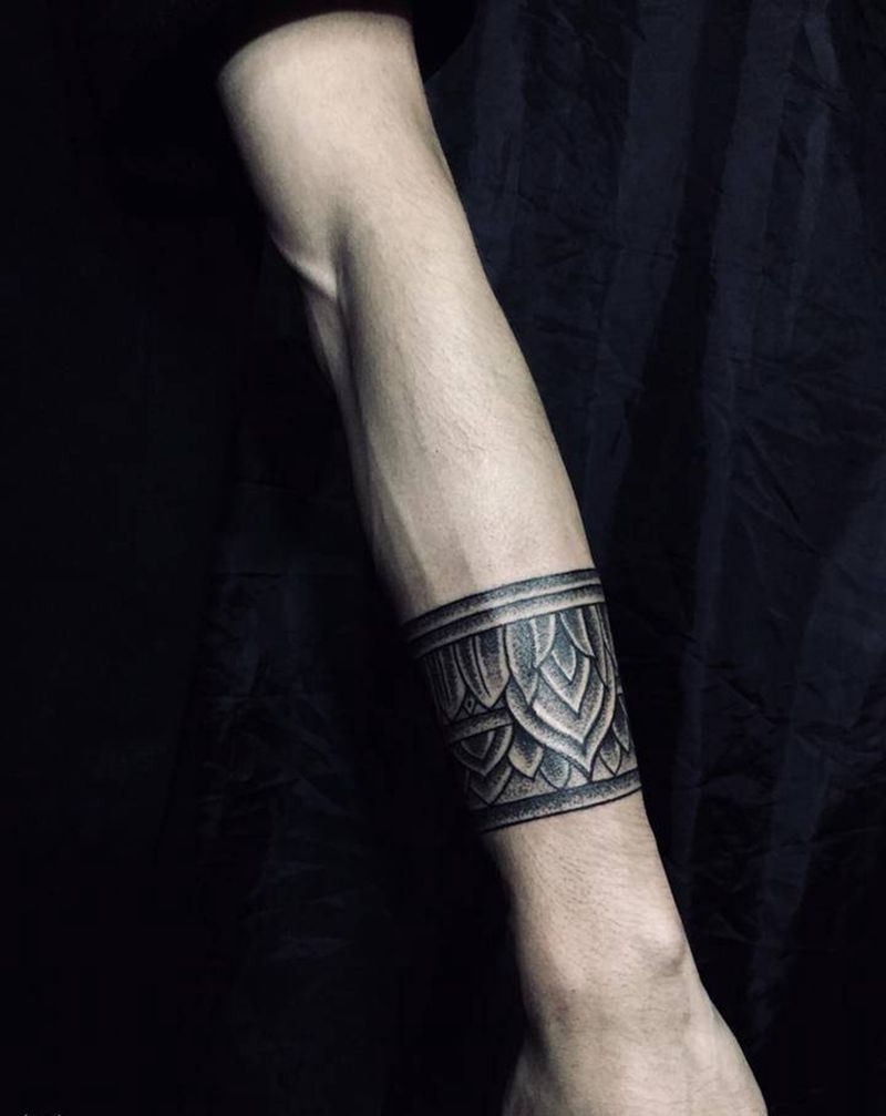 臂环纹身图片_手臂纹身图案
