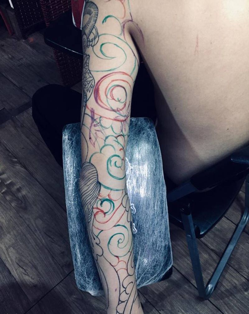 彫元手稿花臂纹身图片_手臂纹身图案