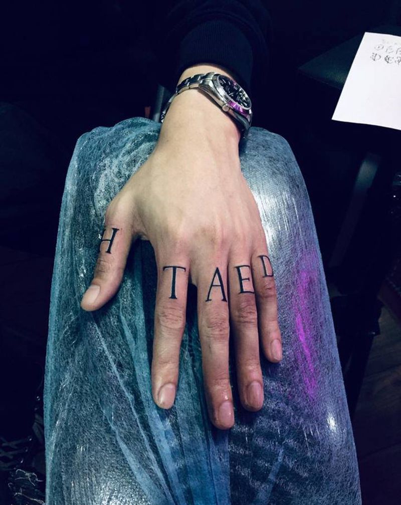 手指纹身图片_手部纹身图案