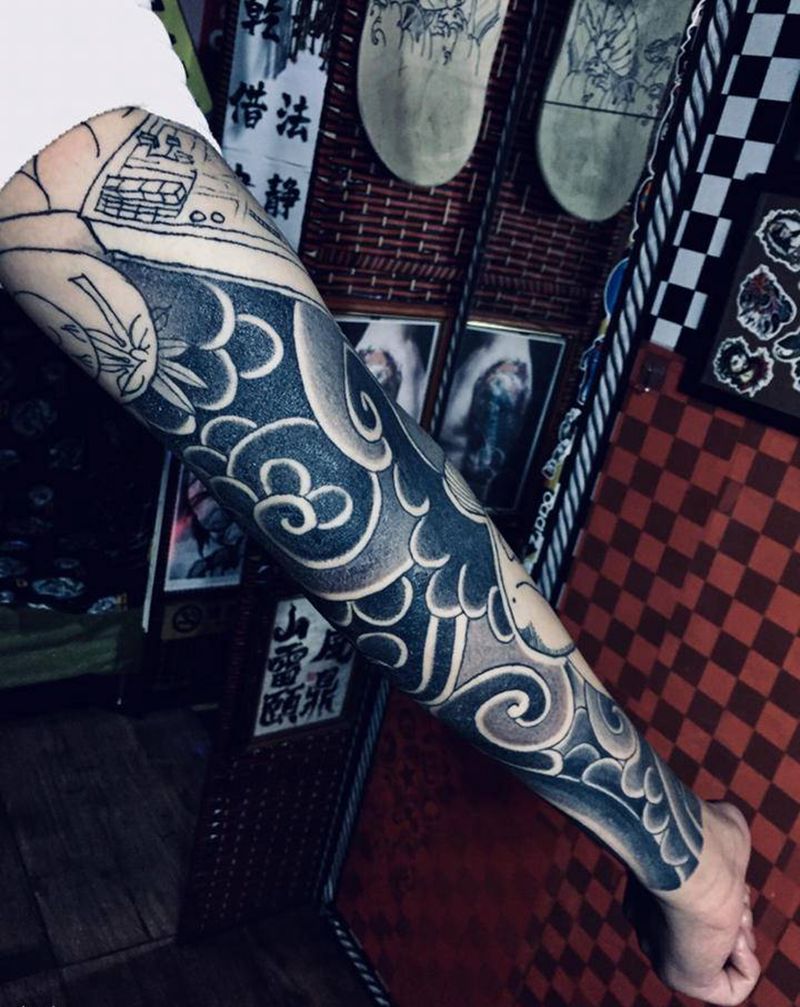 纹身第7天结痂薄薄纹身图片_手臂纹身图案