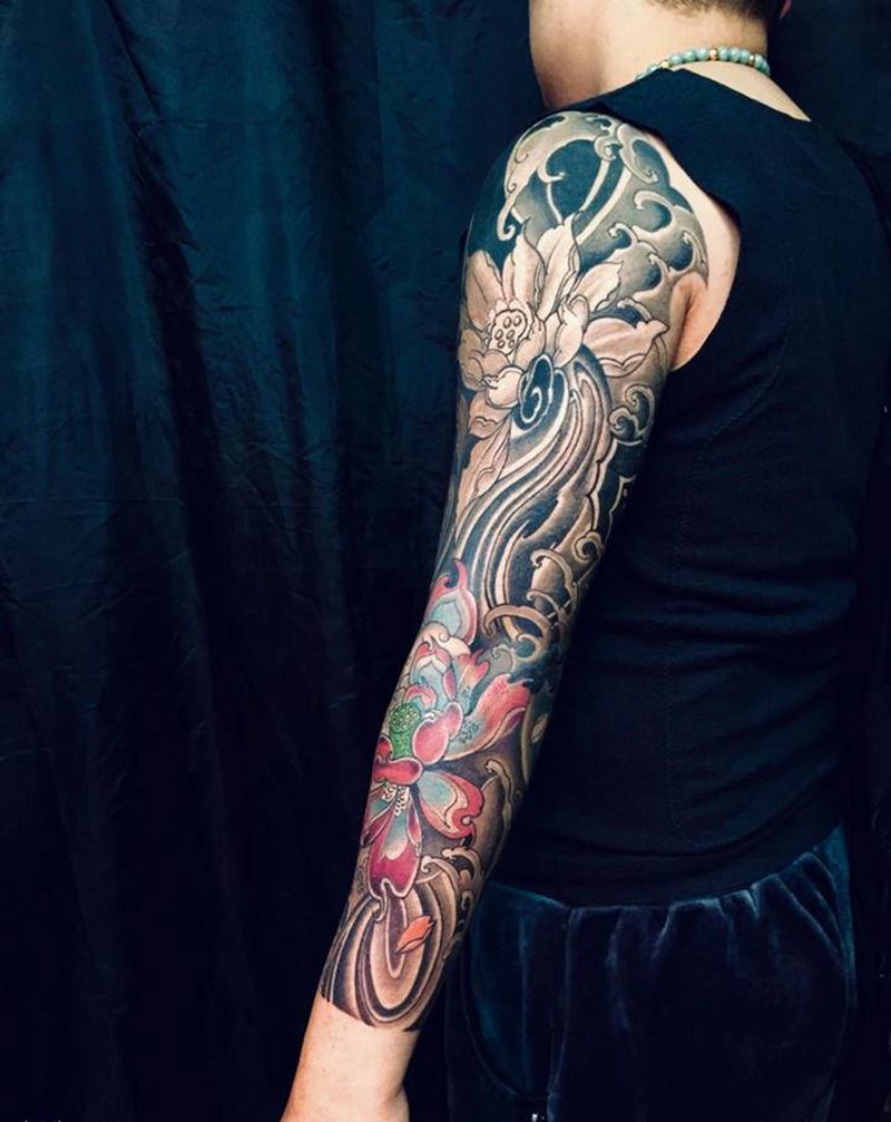 小臂上彩  未完待续纹身图片_手臂纹身图案