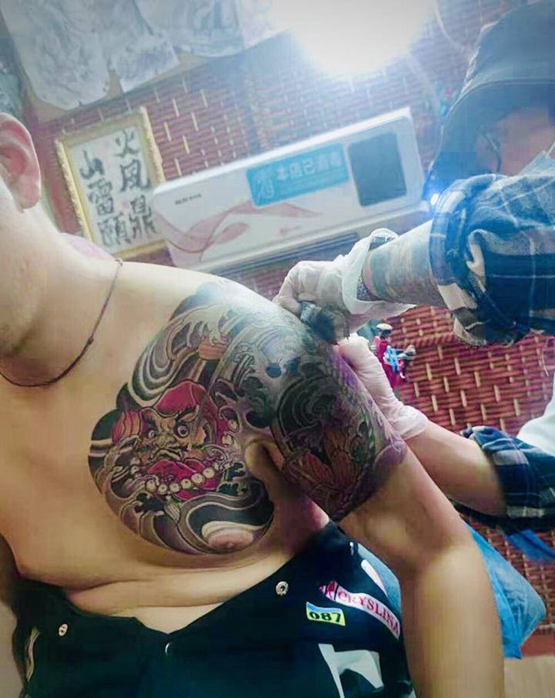 日常加班纹身图片_手臂胸部纹身图案