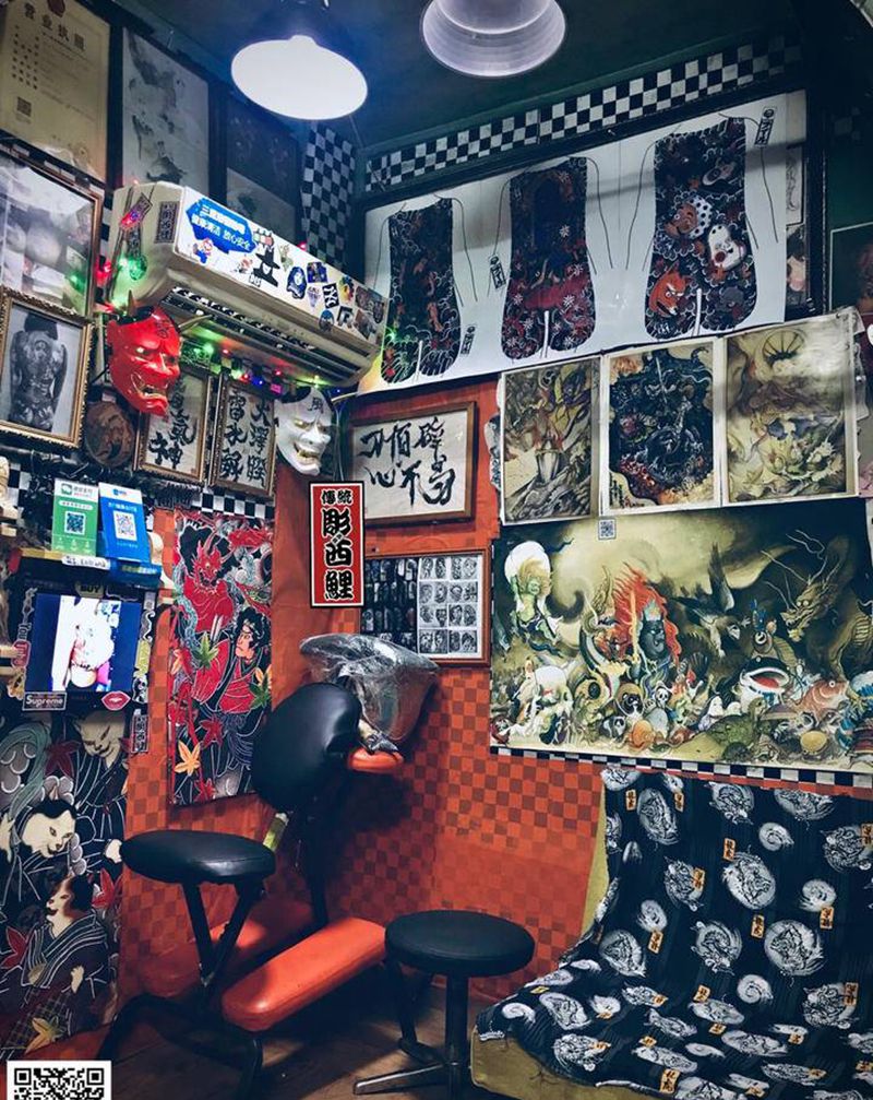 传统风格店纹身图片_背部纹身图案