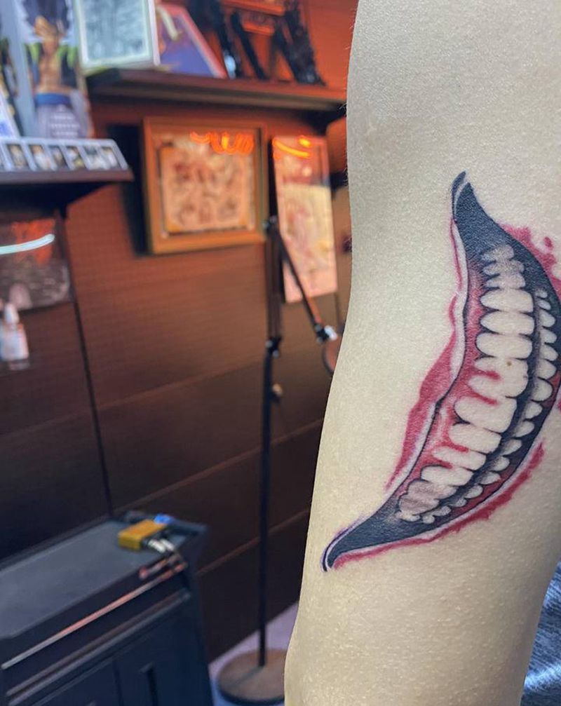 小丑同款纹身纹身图片_手臂New School纹身图案