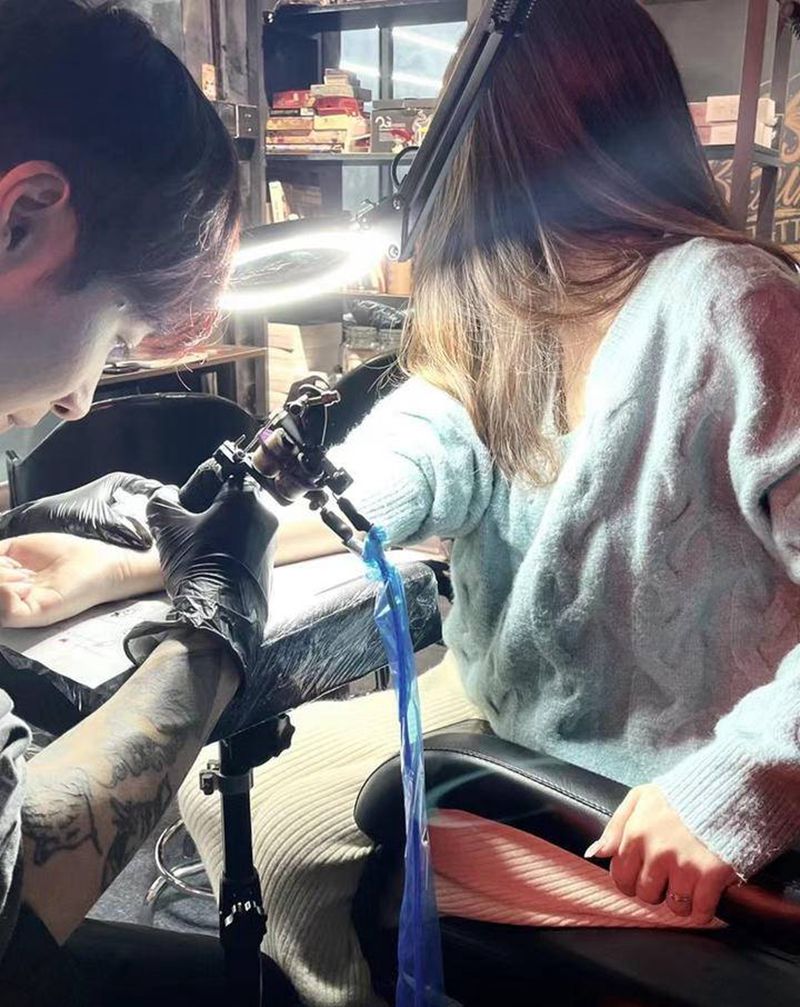 工作室照纹身图片_工作照纹身图案