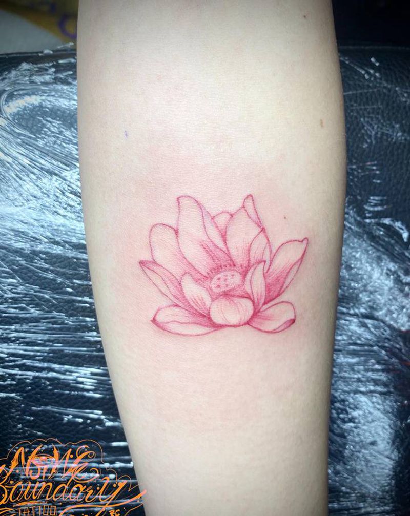 莲花纹身图片_手臂水彩纹身图案