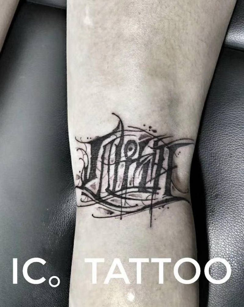 花体纹身图片_腿部New School纹身图案