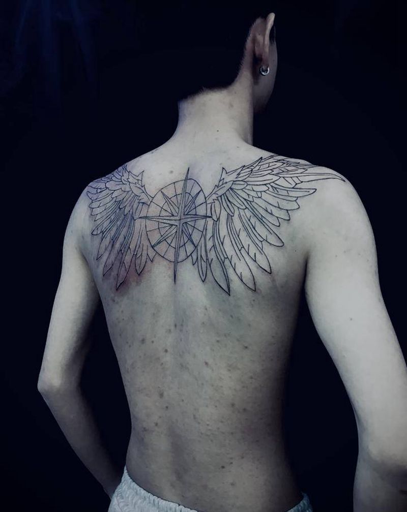 翅膀线条纹身图片_背部纹身图案
