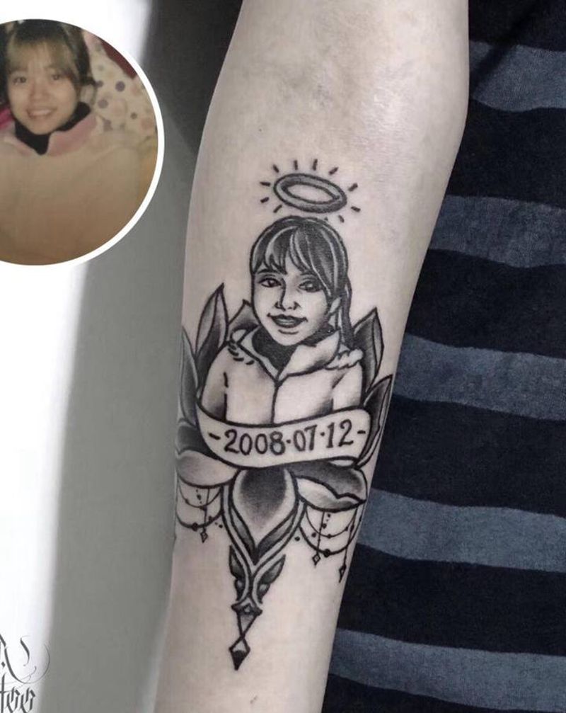 母亲纹身图片_手臂Old School肖像纹身图案