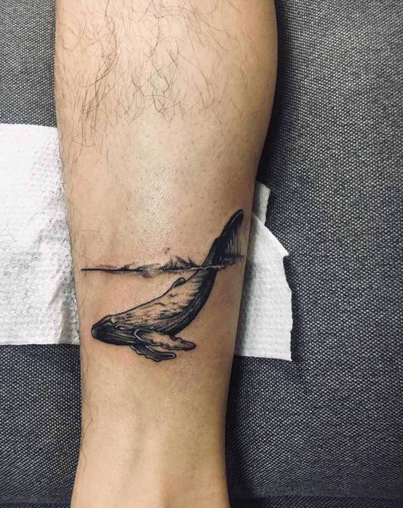 鱼纹身图片_脚部纹身图案