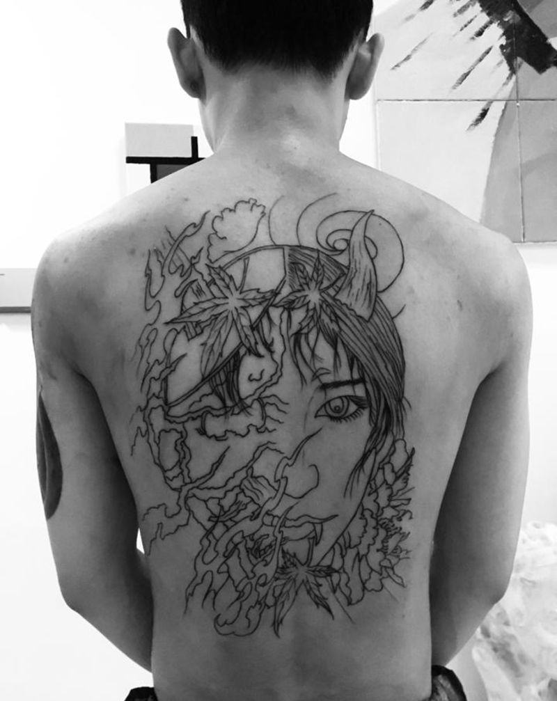 艺伎纹身图片_背部新传统纹身图案