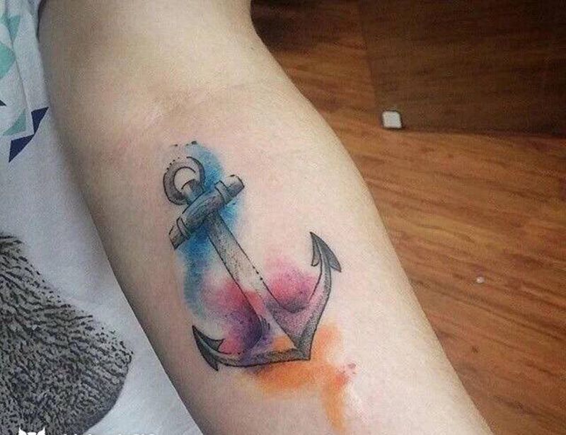 船锚纹身图片_手臂手部水彩纹身图案