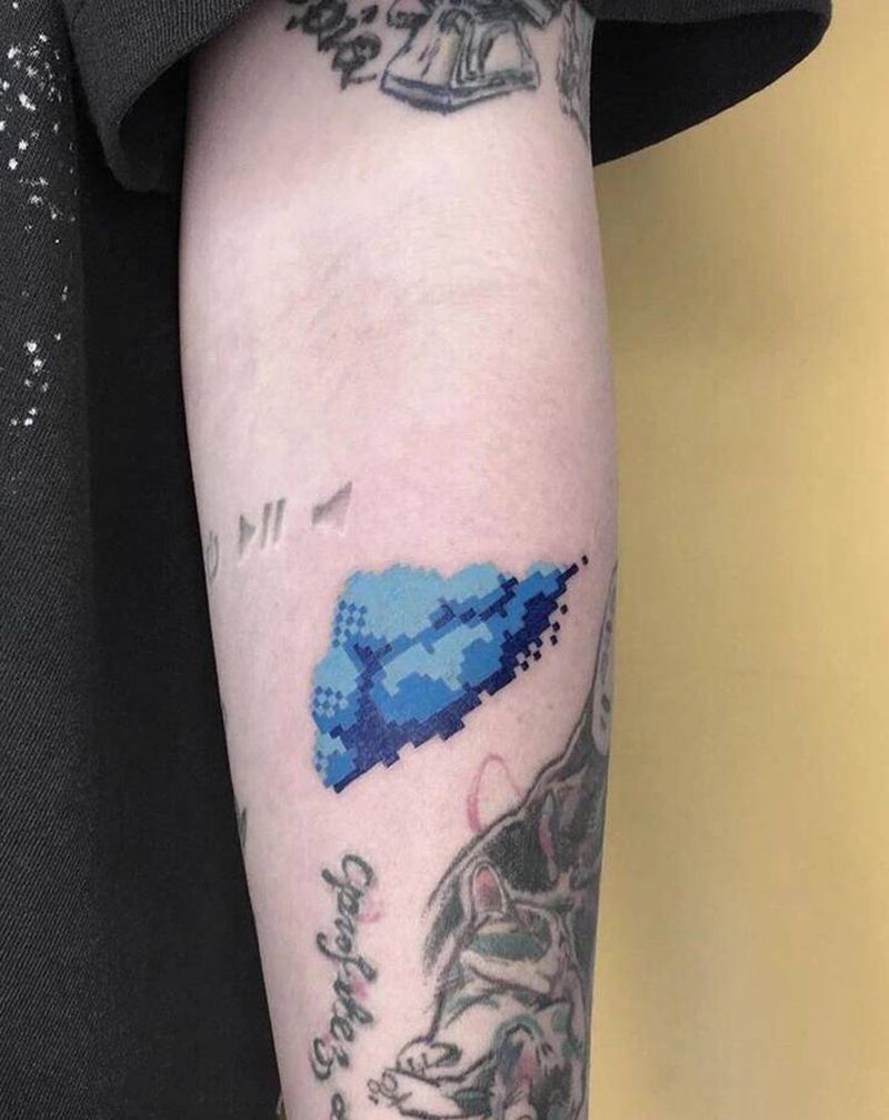 蓝色的云纹身图片_手臂几何水彩纹身图案