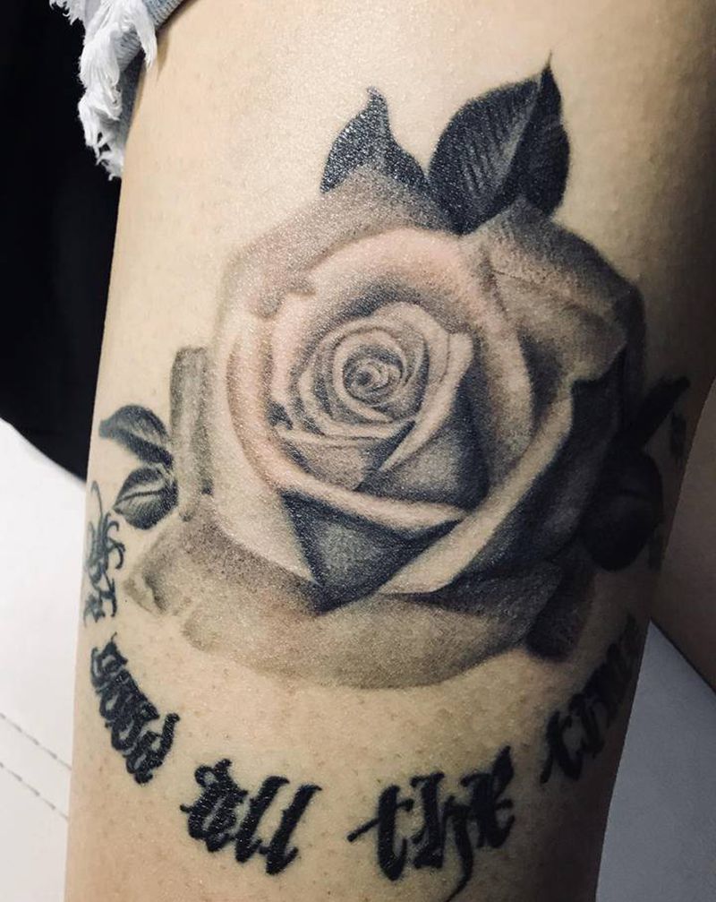 私人订制纹身图片_腿部欧美写实花体字纹身图案