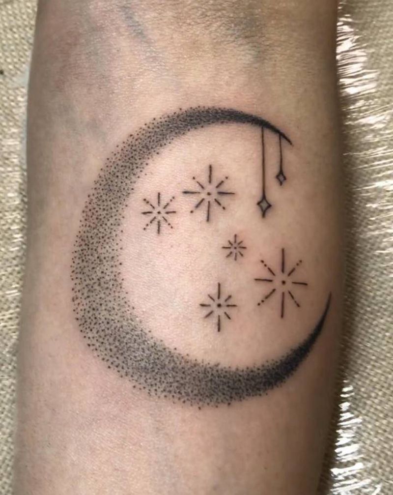 私人订制纹身图片_手部点刺纹身图案