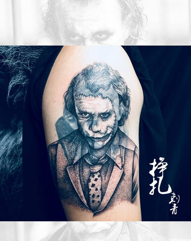 小丑纹身图片_手臂点刺小丑纹身图案